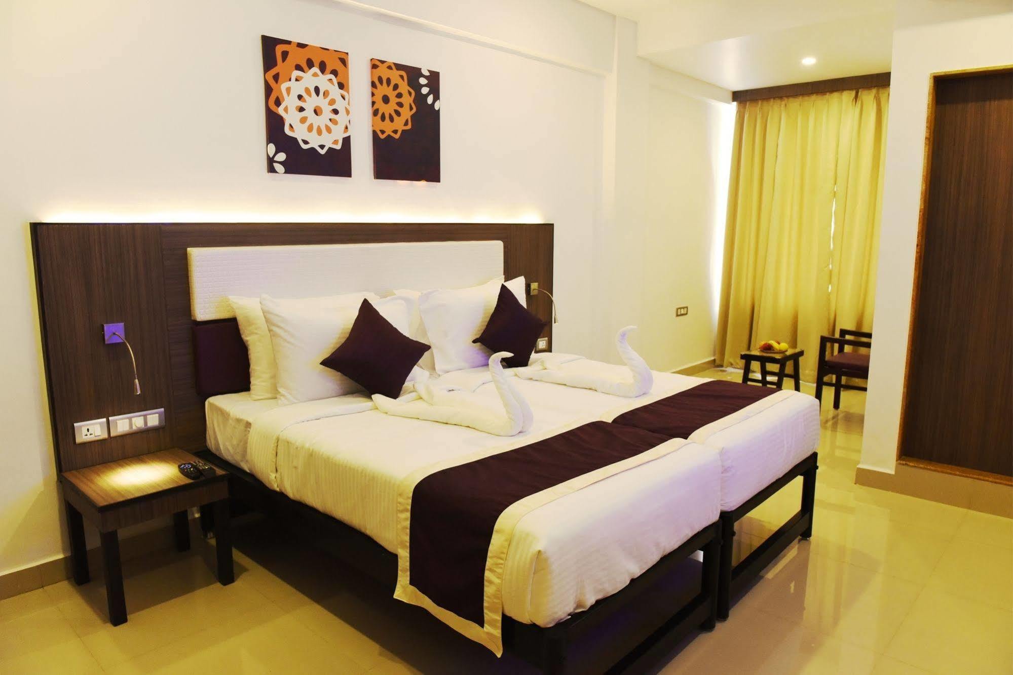 Treehouse Neptune Panaji Esterno foto