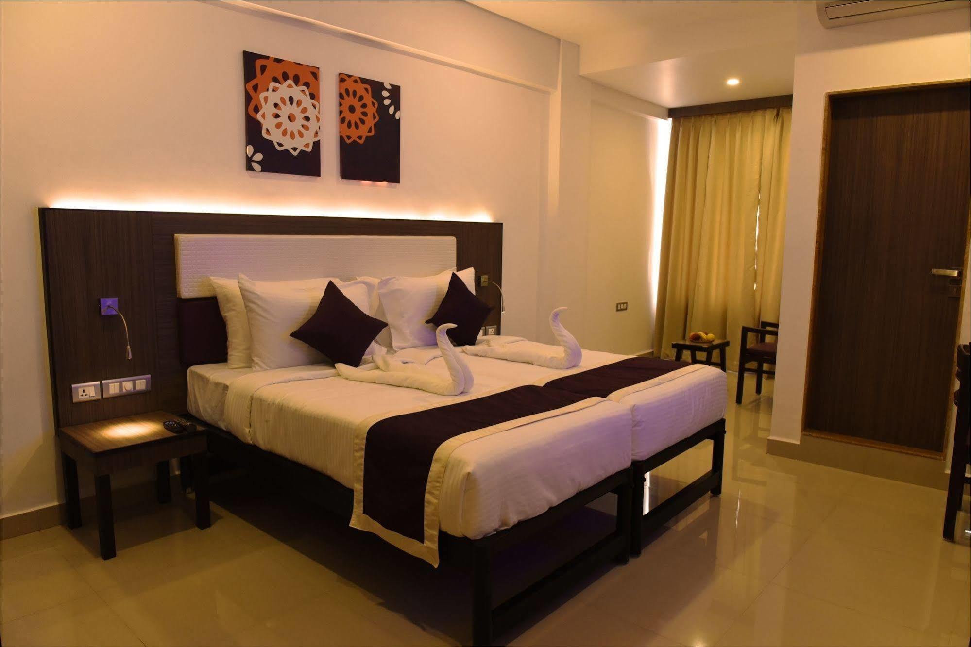 Treehouse Neptune Panaji Esterno foto