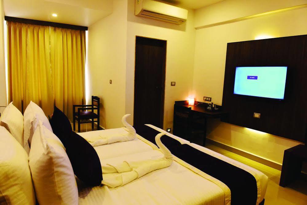 Treehouse Neptune Panaji Esterno foto